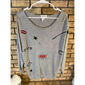 For The Republic‎ Scoop Neck Sweater